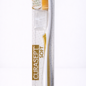 Curasept Medical 0.10 - miękka szczoteczka do mycia zębów dla osób z chorobami przyzębia