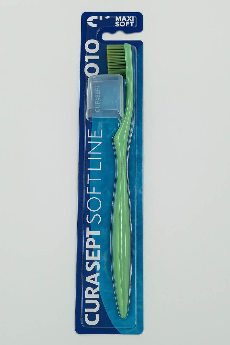 CURASEPT 0.10 MAXI SOFT 1szt. - szczoteczka do zębów z bardzo miękkim włosiem - obrazek 2