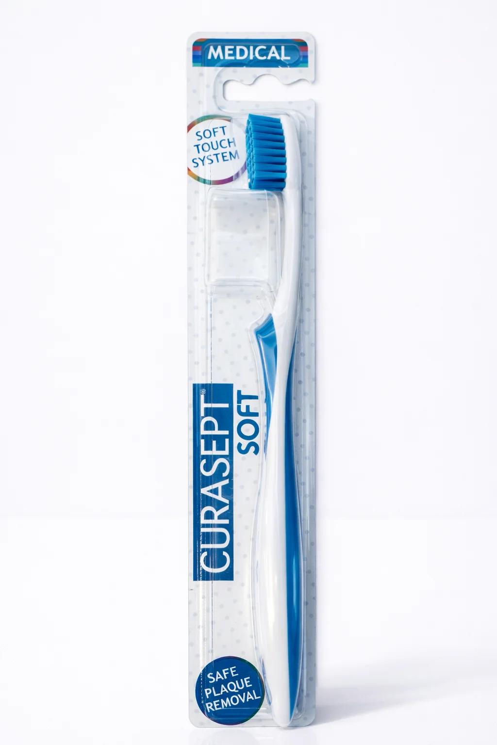 Curasept Medical 0.10 - miękka szczoteczka do mycia zębów dla osób z chorobami przyzębia - obrazek 5